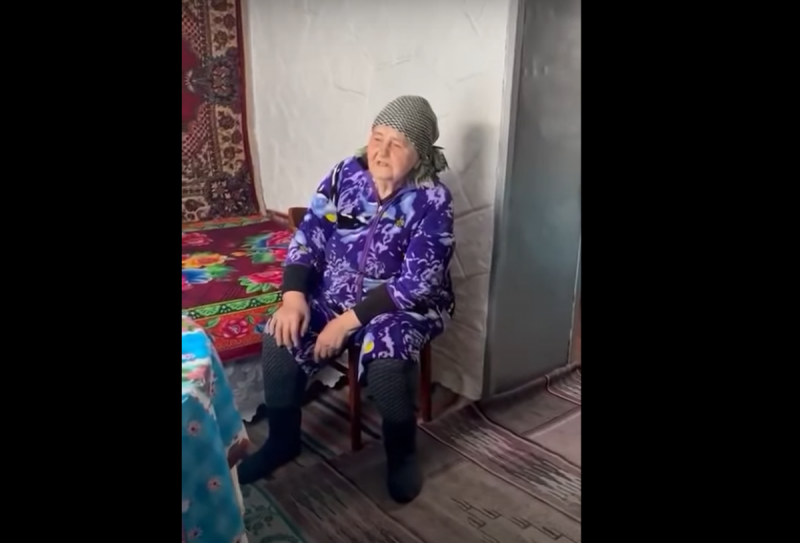 "У нас детей насилуют, женщин": учительница и сестра Козака просят чиновника Путина помочь остановить войну