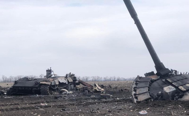 Рашистов взорвали с "фейерверком": ВСУ показали яркие кадры уничтожения врага