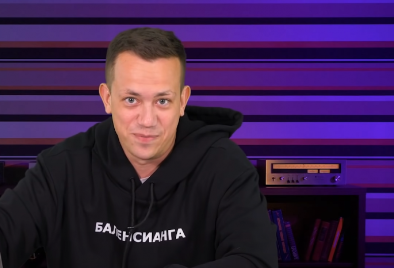 Алексей Дурнев поглумился над уничтоженным русским крейсером "Москва"