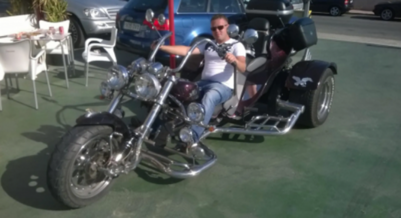 Трое пьяных россиян напали на украинца за "Слава Украине" – один из них мог быть уроженцем Львова