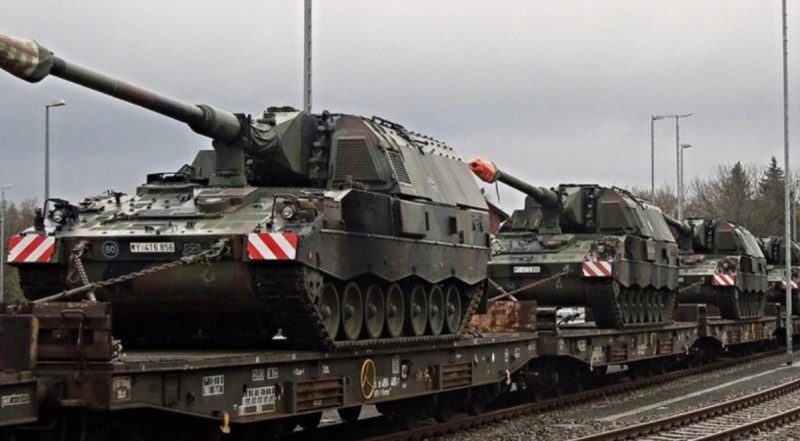 Німецька зброя битиме рашистів: у ФРН розповіли про САУ і "зенітні танки" для ЗСУ