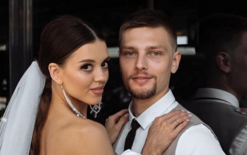 Супруги ждали ребенка: попавшая в многоэтажку Одессы ракета РФ убила молодую пару