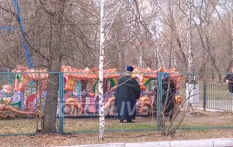 Святая вода – вместо ремонта: в РФ освятили аттракционы после двух несчастных случаев