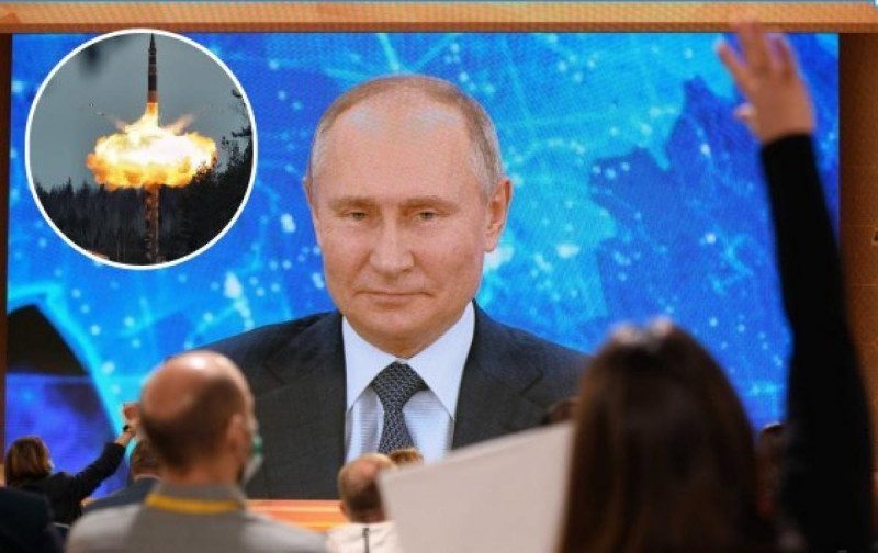 Будем наносить молниеносные удары: Путин снова попытался испугать Запад ядерной "дубиной"