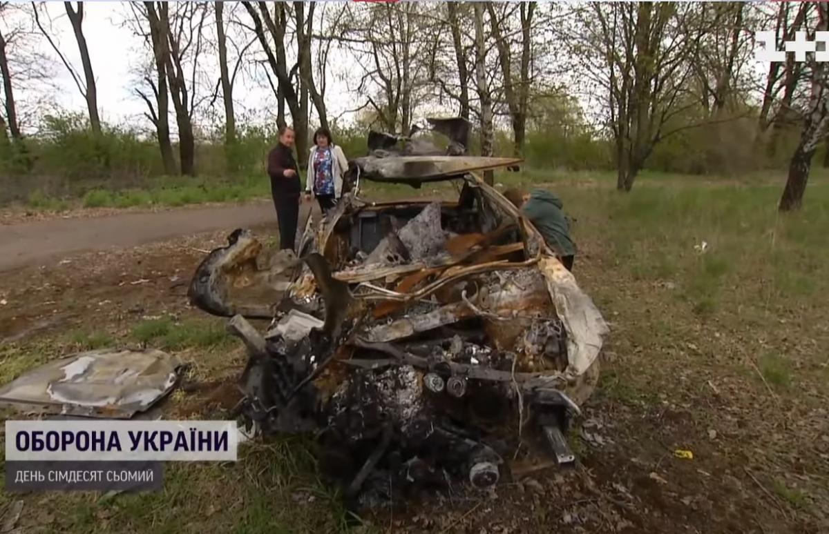 'Не дозволяє собі плакати': на очах 10-річного хлопчика росіяни вбили його сім’ю, маму спалили живцем 'Не дозволяє собі плакати': на очах 10-річного хлопчика росіяни вбили його сім’ю, маму спалили живцем