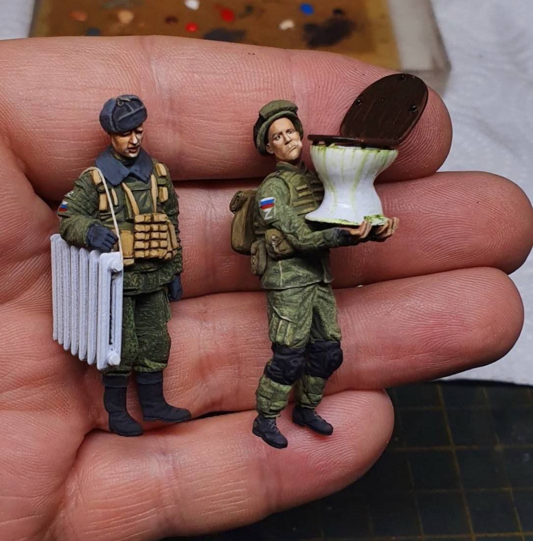 'До серця цей солдат притискає унітаз': Невзоров показав, як 'герої' РФ стали злодіями і ґвалтівниками