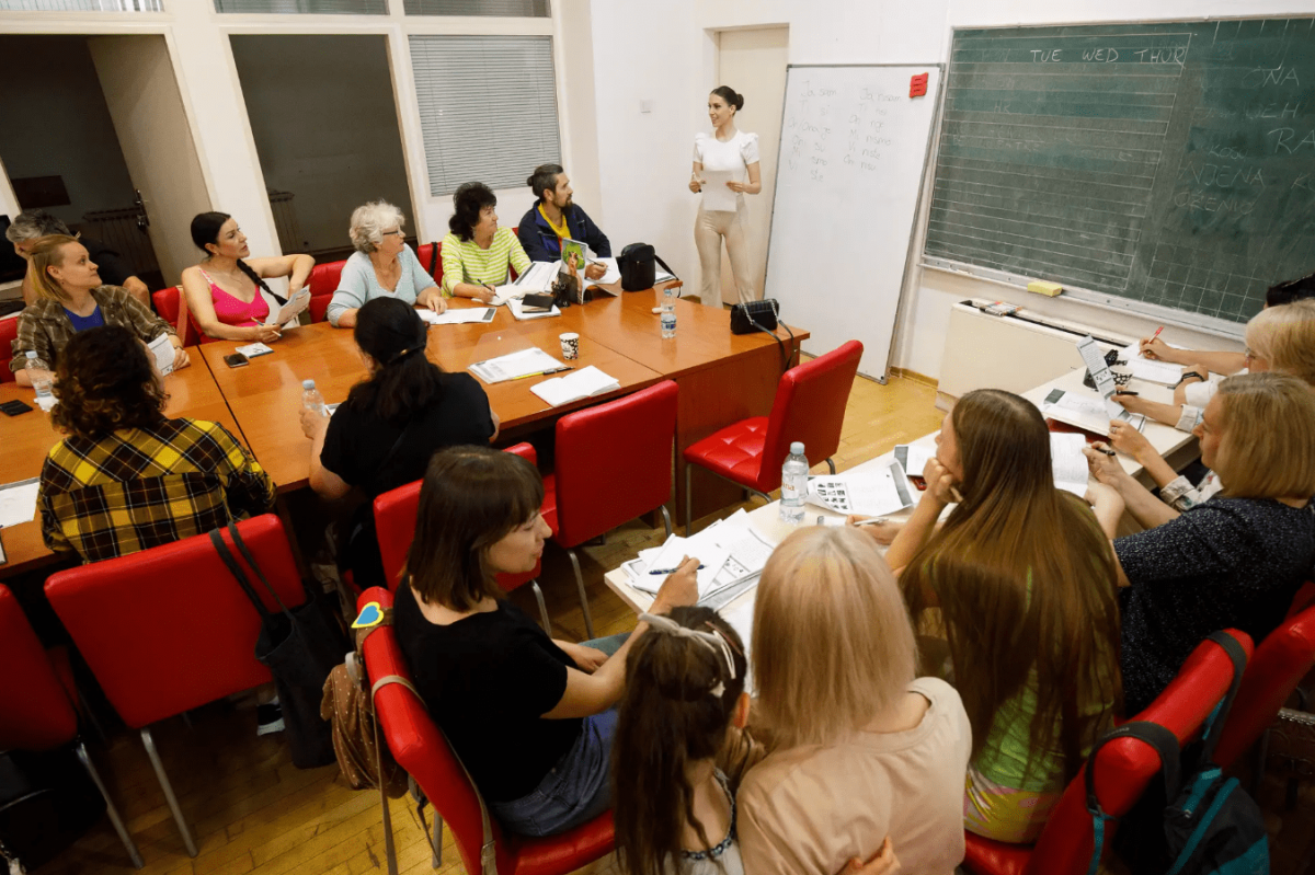 Як благодійний фонд FAVBET Foundation допомагає армії та переселенцям Як благодійний фонд FAVBET Foundation допомагає армії та переселенцям