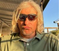 Не можу асоціюватися з путінським фашизмом: російський олігарх вирішив відмовитися від громадянства РФ