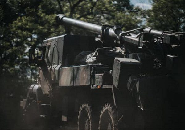 Потужні натовські САУ Caesar б'ють рашистів на фронті: фото, що вражають