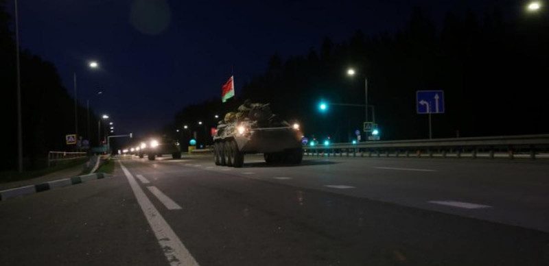 У Білорусі заявили про раптову перевірку "сил реагування" і перекинули дивізіон ракет
