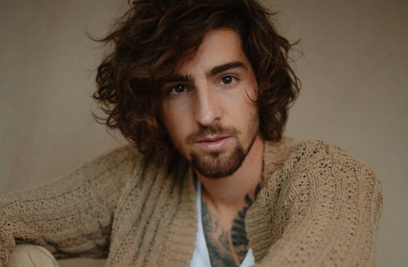 "Не хочу быть причастной к этому": сестра Дантеса мечтает избавиться от паспорта РФ