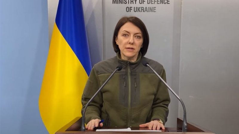 Чи відправлятимуть жінок примусово на фронт: відповідь Міноборони
