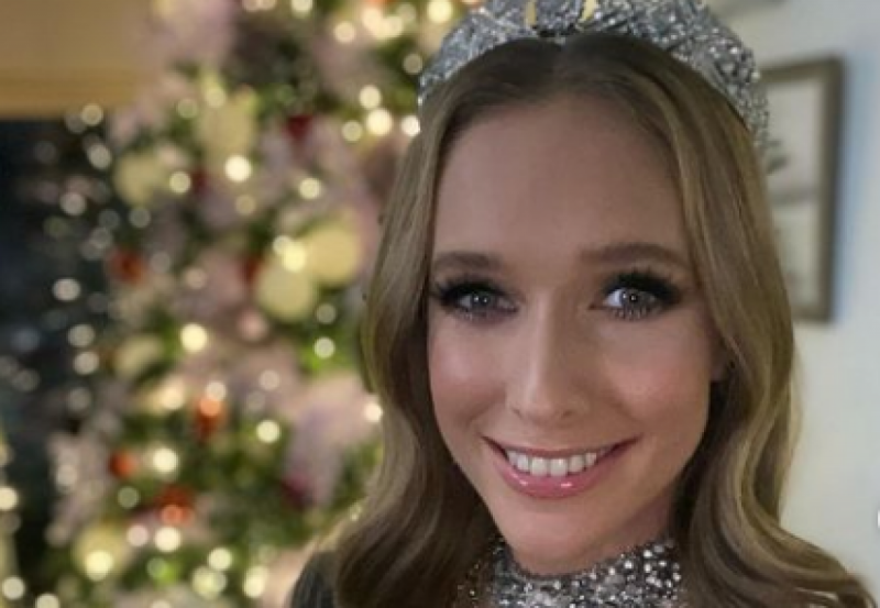 Дама с пистолетом: Катя Осадчая готовится защищать оживающий Киев