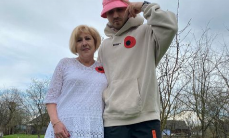 Сефанії, якій присвячена переможна пісня Kalush Orchestra, зробили незвичайний подарунок