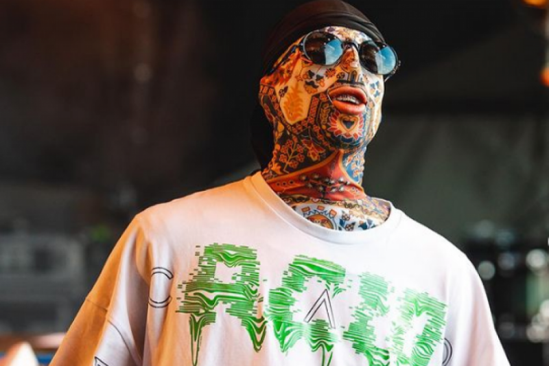 Как выглядит танцующий ковер из Kalush Orchestra без маски - МС КилимМэн в реальной жизни