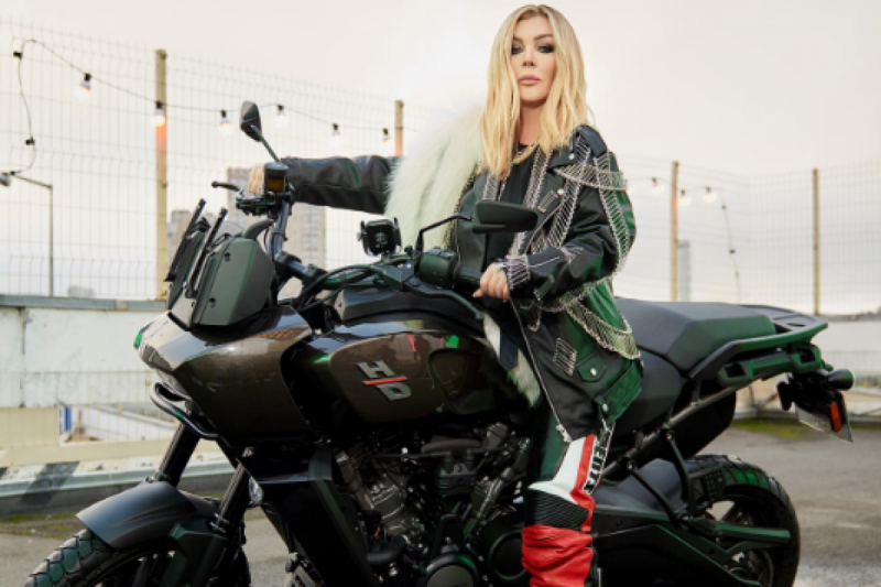 Ірина Білик показала, що залишилося від її будинку, в якому місяць жили рашисти