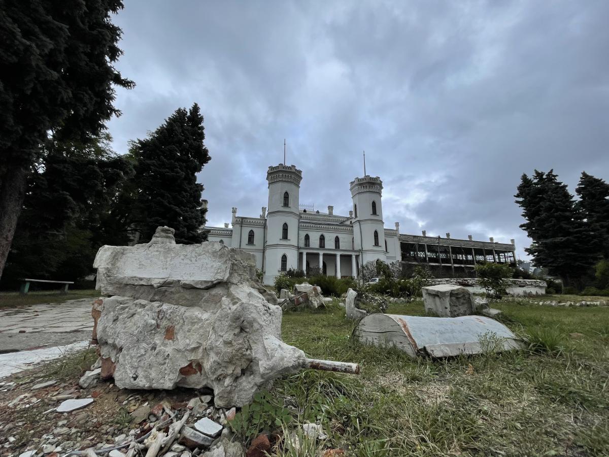 Нова серія документального циклу 'Українські палаци. Золота доба': як жили цукрові олігархи 100 років тому