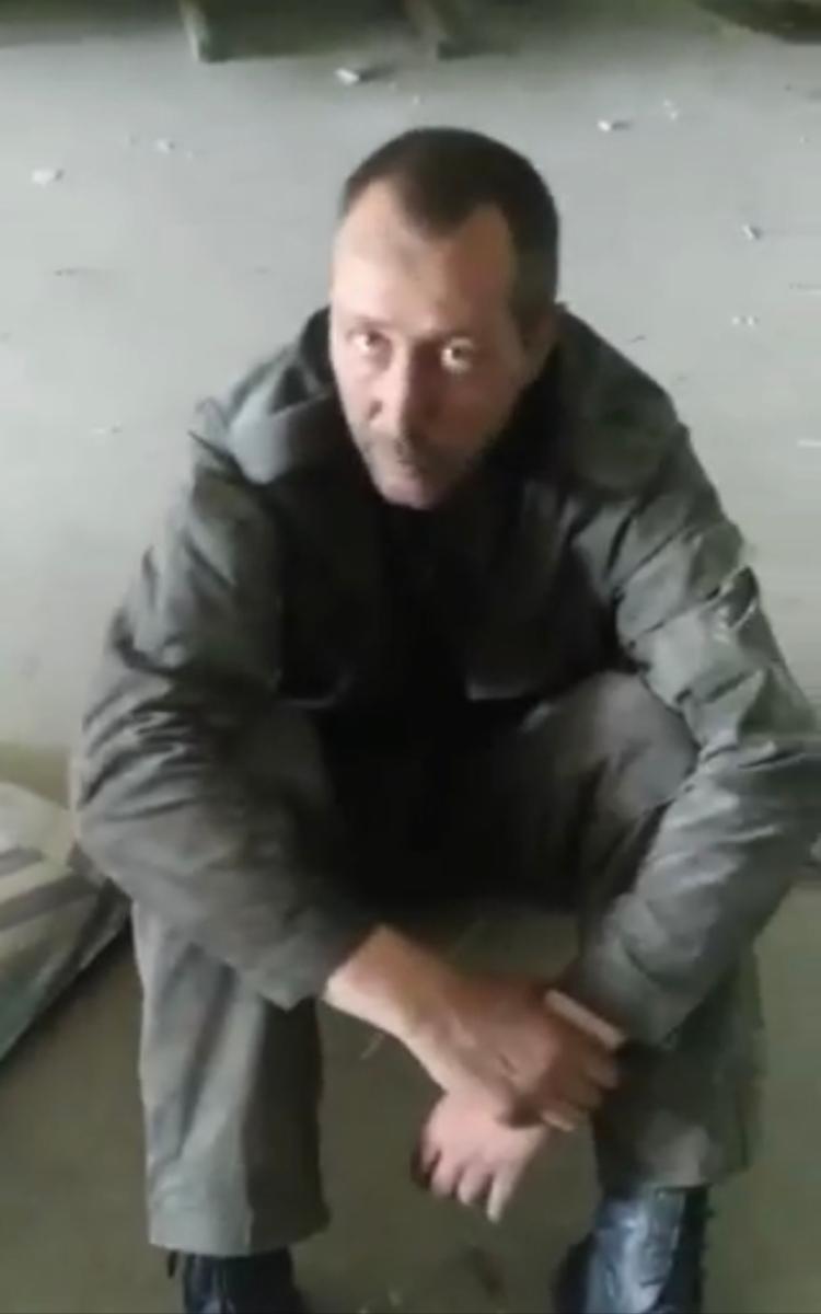 Українські бійці взяли у полон в Сєвєродонецьку 6 окупантів з "ЛНР" Українські бійці взяли у полон в Сєвєродонецьку 6 окупантів з "ЛНР"