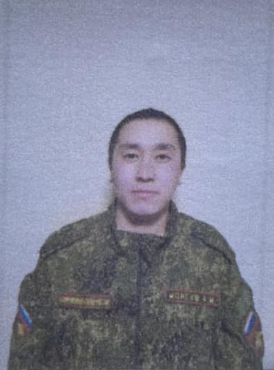 Фото тувинців, які знущалися над людьми в Ягідному Фото тувинців, які знущалися над людьми в Ягідному