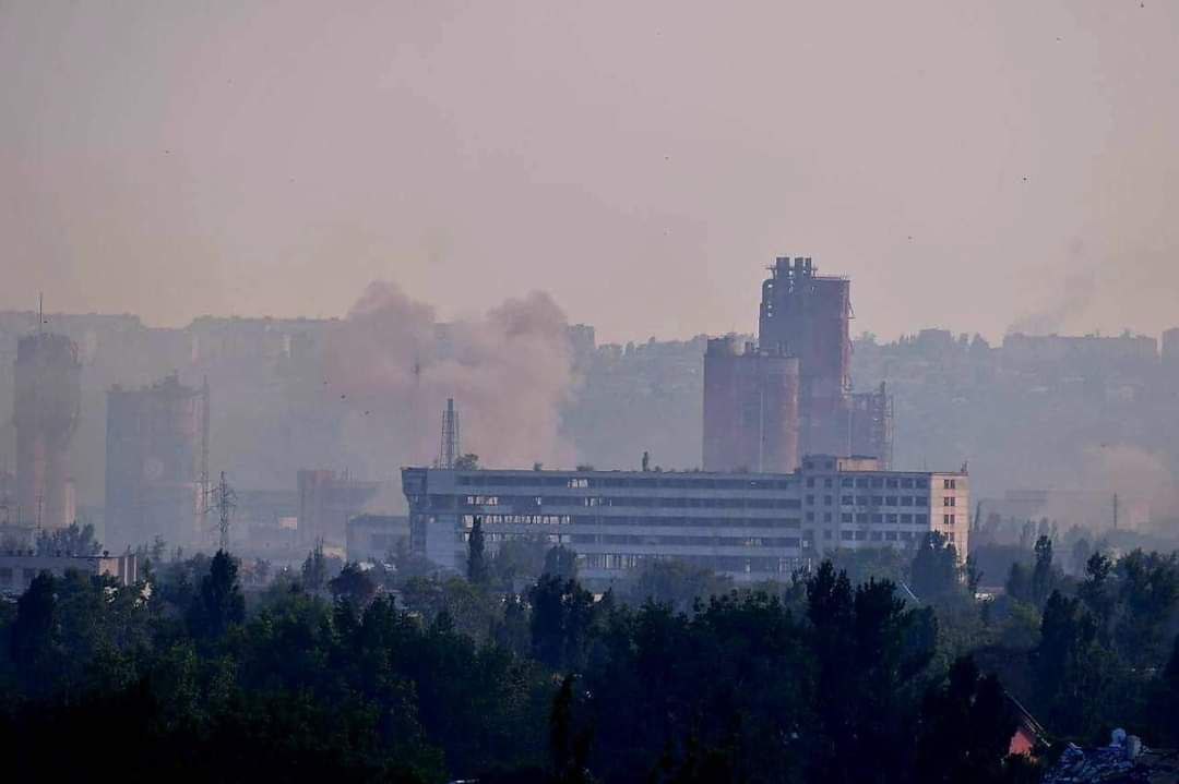 Наслідки російських обстрілів на Луганщині