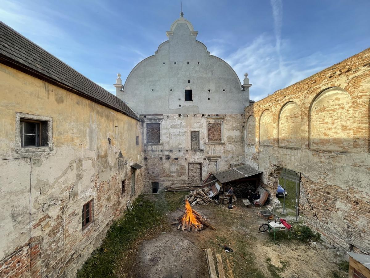 Таємниці палацу у Жовкві Таємниці палацу у Жовкві