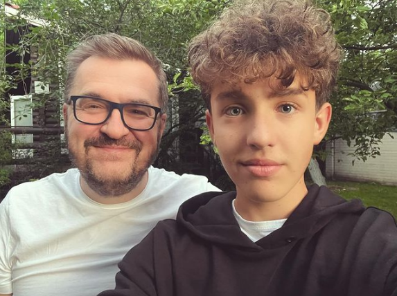 Александр Пономарев с сыном Александр Пономарев с сыном