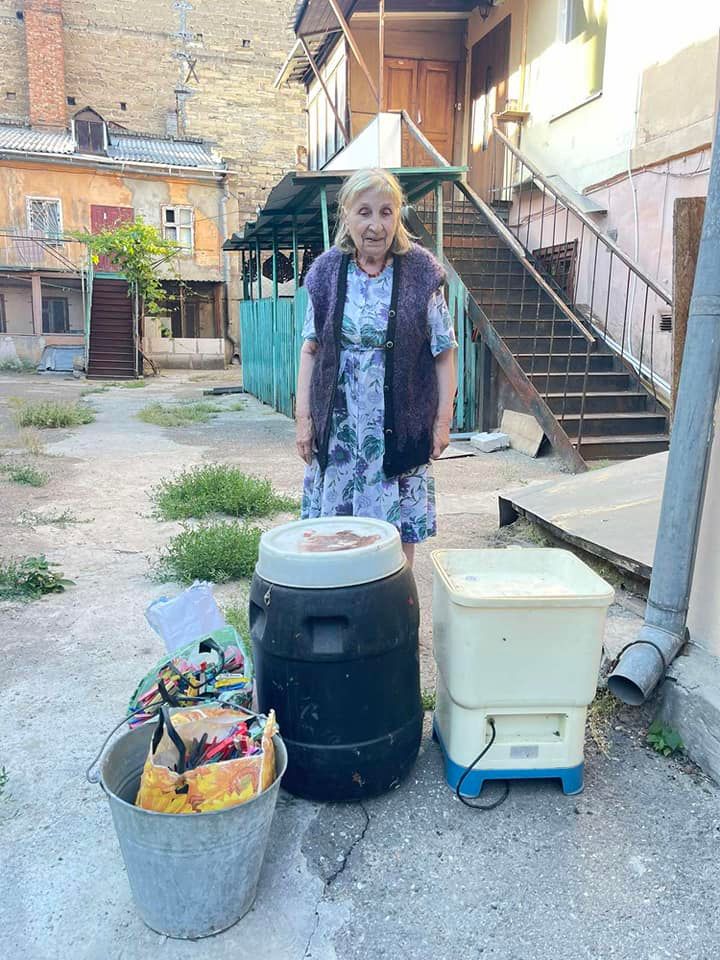 пенсионерка из Одессы помогает ВСУ