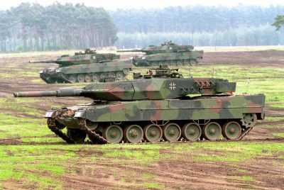 Испания решила передать Украине 40 старых танков Leopard 2, но ФРГ сорвала сделку – Spiegel