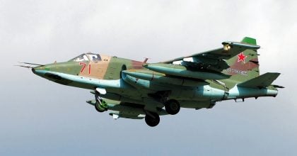 Долетался: ВСУ под Бахмутом "приземлили" российский штурмовик Су-25
