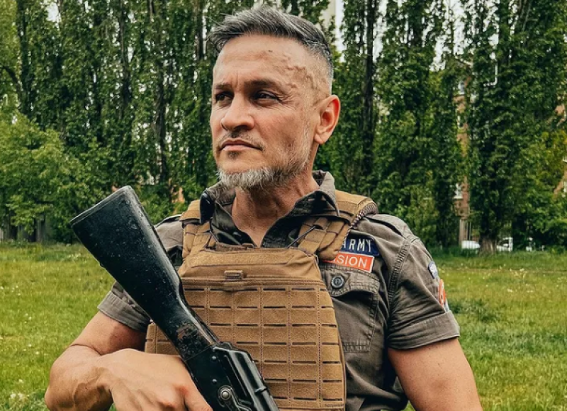 "Краще, ніж на колінах": Ектор-Хіменес Браво готовий померти в бою, захищаючи Україну
