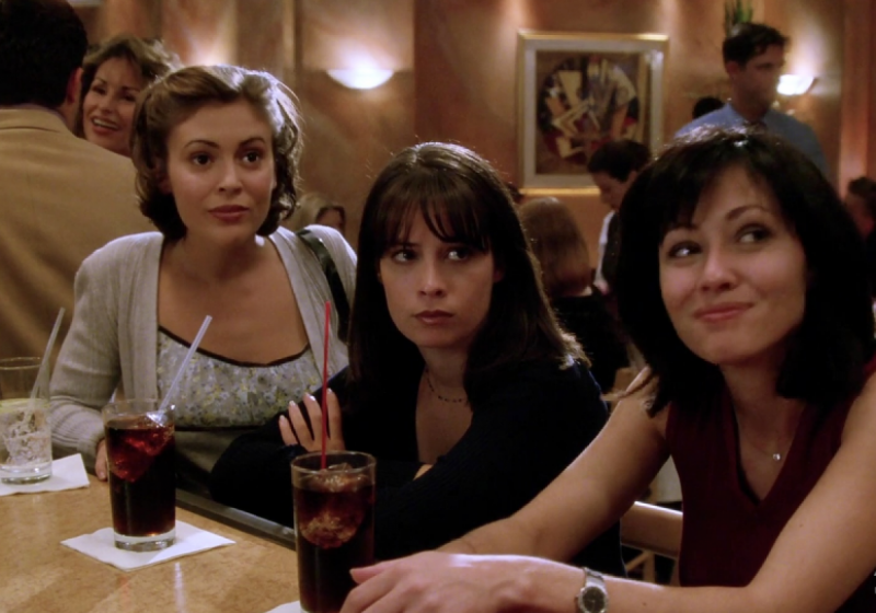 Звезда сериала Зачарованные поддержала Украину оригинальным способом