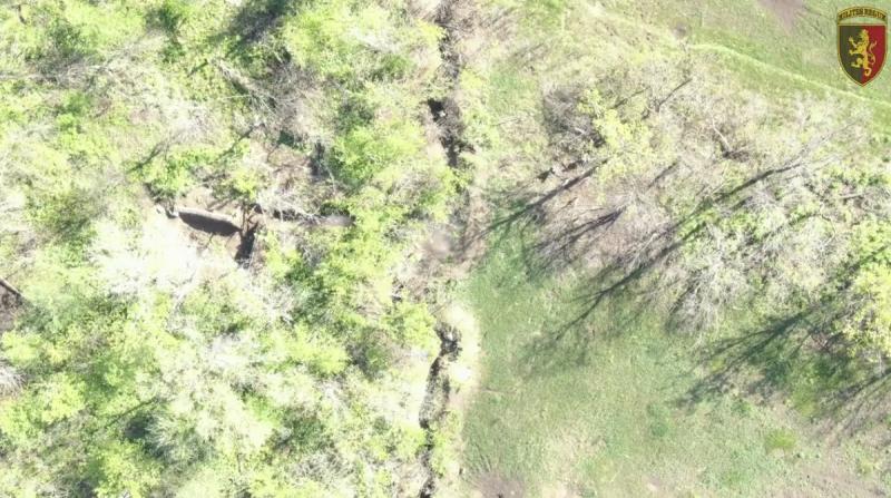 Армія Росії отримала удар прямо в окоп: ЗСУ показали, як розтрощують позиції окупантів