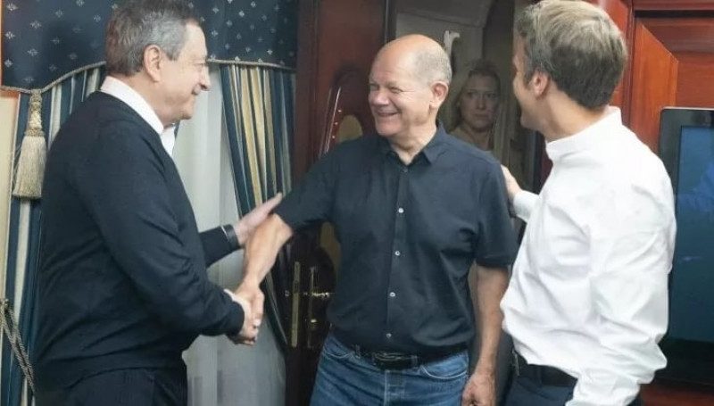 Шольц розповів, навіщо з Драгі та Макроном приїхав до Києва
