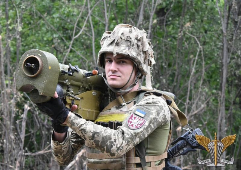 Алігатора "випатрав" Іглою: десантник ЗСУ збив ударний вертоліт РФ