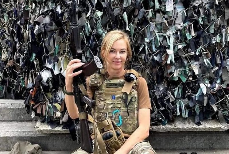 Вытащила десятки раненых: в жутком ДТП погибла известный военный медик Австрийка