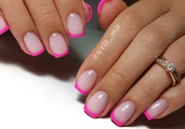 Рожевий манікюр літо 2022