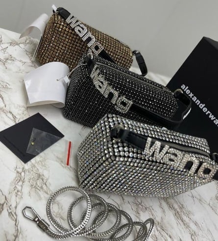 Як одягатися після 45 років, щоб виглядати молодшою: прості трюки для шикарного результату