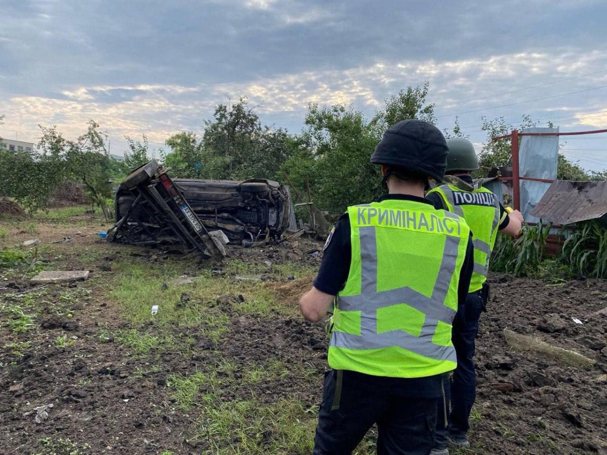 Наслідки ракетного удару по Чугуєву на Харківщині Наслідки ракетного удару по Чугуєву на Харківщині