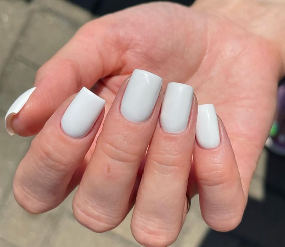 Манікюр для жінок за 50: 4 прості фокуси, щоб виглядати молодшою і радіти Манікюр для жінок за 50: 4 прості фокуси, щоб виглядати молодшою і радіти