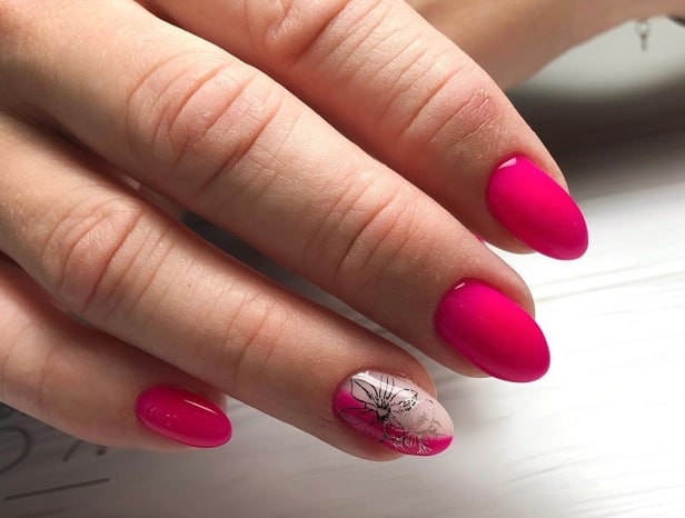 Манікюр для жінок за 50: 4 прості фокуси, щоб виглядати молодшою і радіти Манікюр для жінок за 50: 4 прості фокуси, щоб виглядати молодшою і радіти