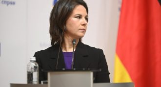 В Киев неожиданно приехала глава МИД Германии: названы ключевые вопросы переговоров