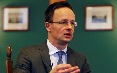 Венгрия не поставляет Украине оружие, потому что РФ начнет обстреливать Закарпатье – Сиярто