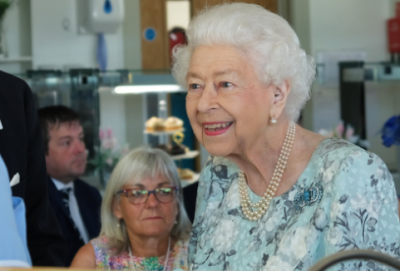 96-летняя королева Елизавета II оказалась в хосписе