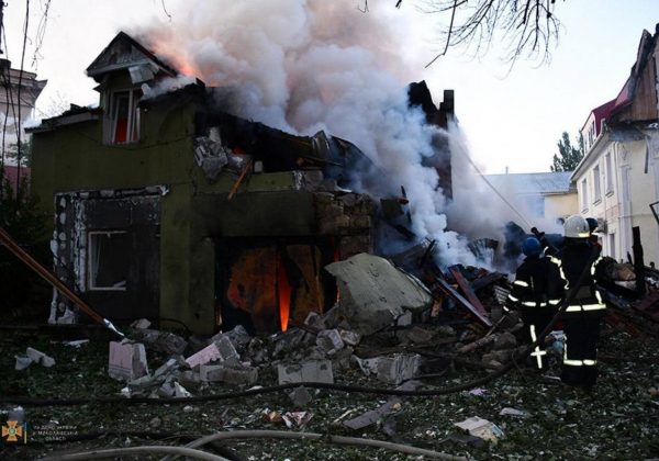 Ракетный удар по Николаеву: под утро в городе прозвучали мощные взрывы
