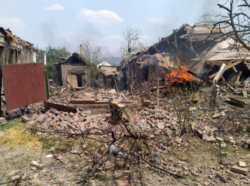 РФ вбила 6 осіб, у тому числі дитину: деталі ракетного удару по Слов'янську