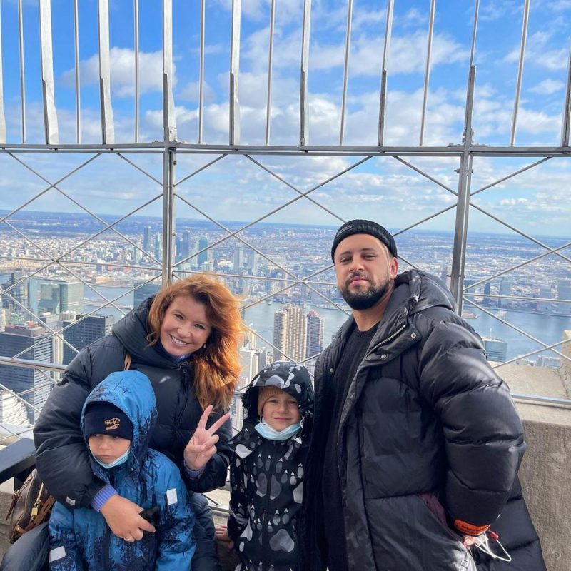 MONATIK вернулся в Украину: певец рассказал о первых эмоциях после вторжения, разлуке и концертах