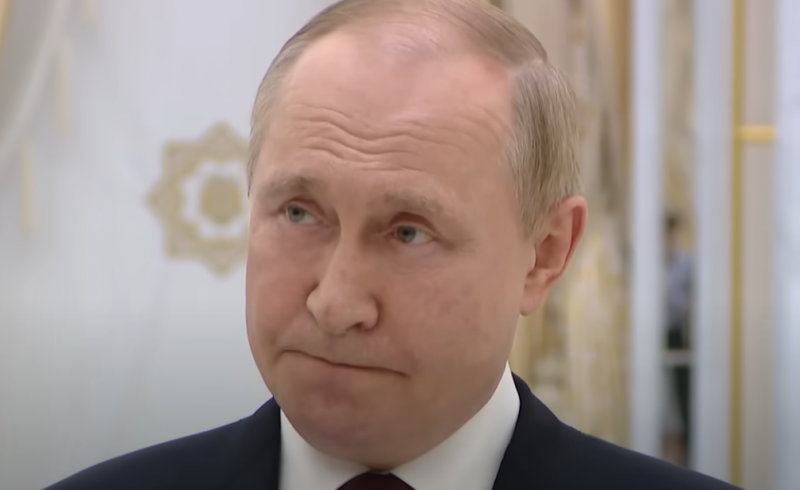 Проблемы скрывать все труднее: в Сети указали на странный конфуз с Путиным
