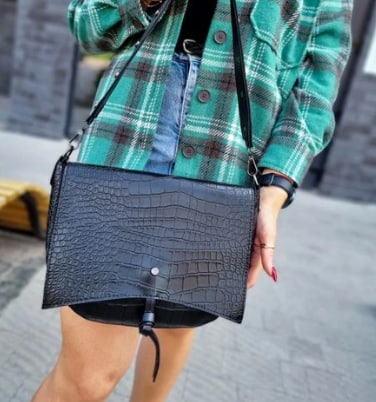 Універсальні сумки для жінок після 40 років