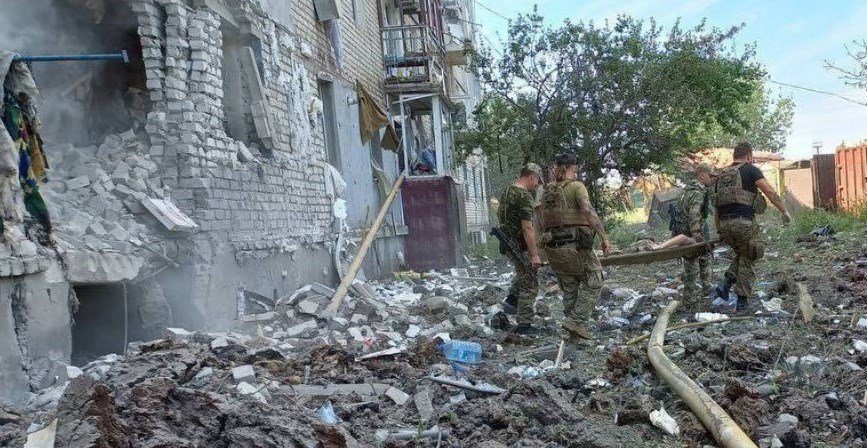 Російський пропагандист по дурості навів ВСУ на штаб 'вагнерівців': в мережі говорять про великі втрати Російський пропагандист по дурості навів ВСУ на штаб 'вагнерівців': в мережі говорять про великі втрати