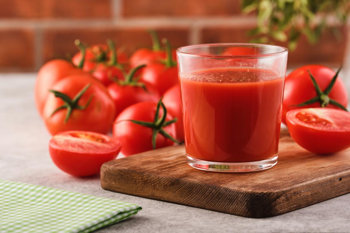 Как готовить томатный сок на зиму - простой и самый быстрый рецепт - Главред